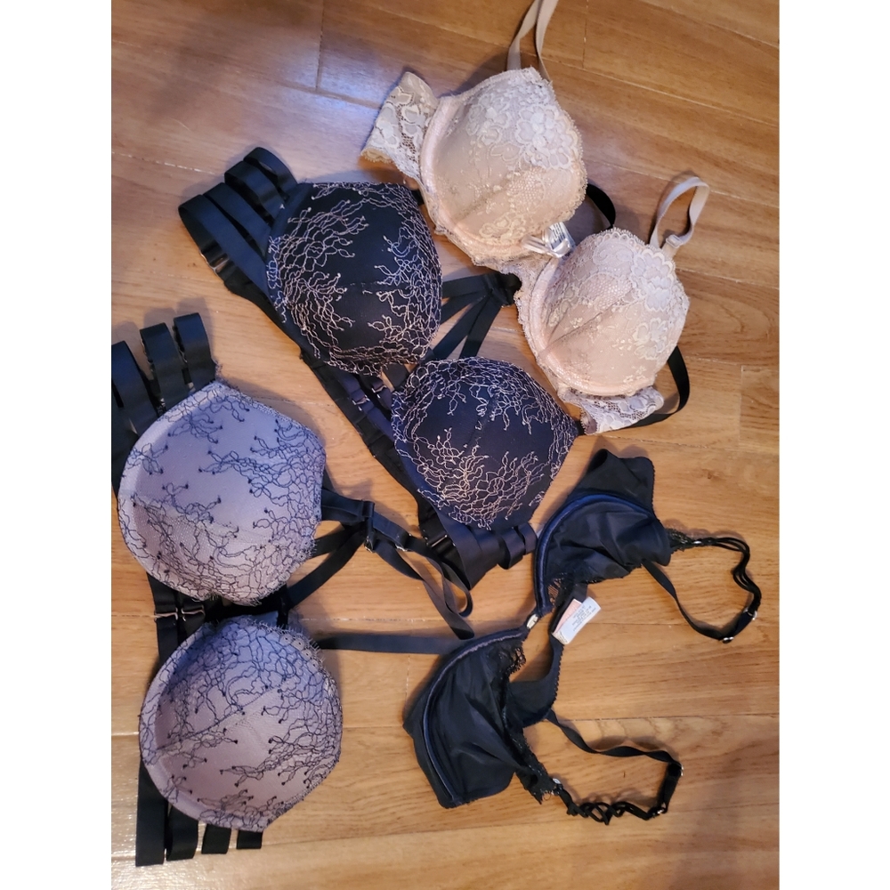 Lot of 4 Gently Used Victoria's SecretBras 34B